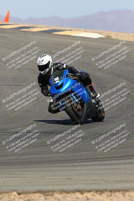 media/Mar-28-2022-Superbike Trackdays (Mon) [[b8603d0f67]]/Open Track Time/Turns 9 and 10/